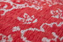 Load image into Gallery viewer, FADING WORLD COLLECTION - MEDALLION 9147 CHERRY